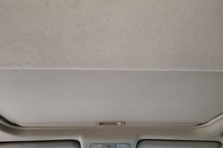 Used Toyota RAV4 2012 Luxurious Edition 2.0L Automatic All-Wheel Drive
