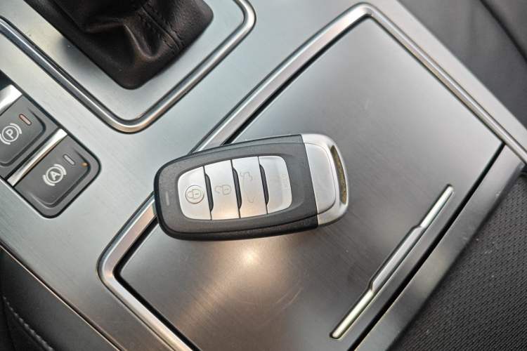 Used Hongqi H5 2022 Classic Model Facelift 1.5T DCT Qiyun Edition
