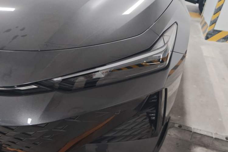 Used Changan UNI-V 2024 1.5T Prestige Sport Edition