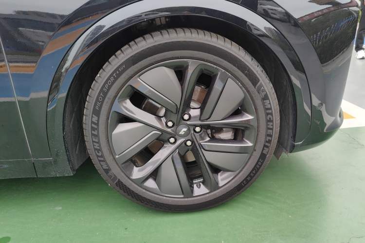 Used Li Auto L7 2024 Ultra Model
