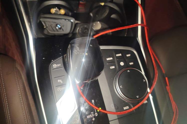 Used BMW 3 Series 2021 320i Sport Package
