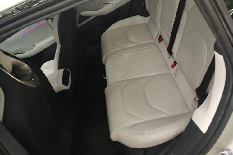 Used Xiaomi Auto SU7 2024 Rear-Drive Long-Range Intelligent Driving Version