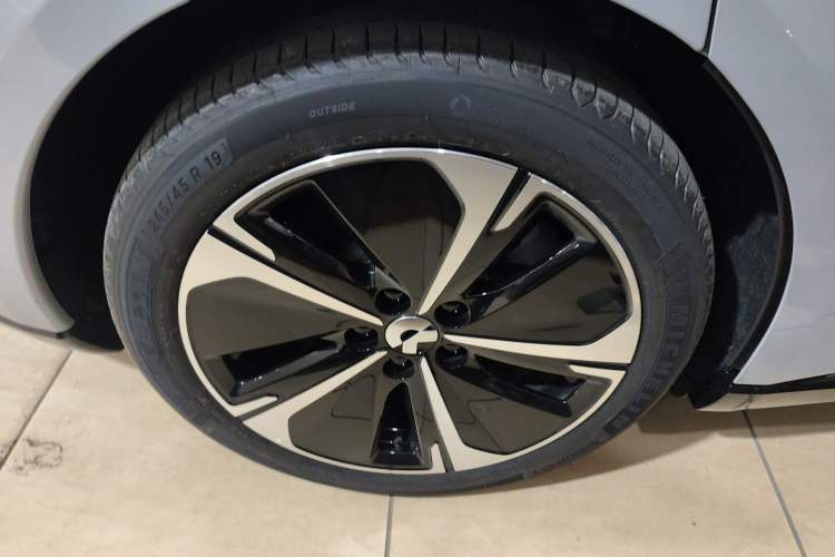 Used Nio ET5T 2025 75 kWh Touring