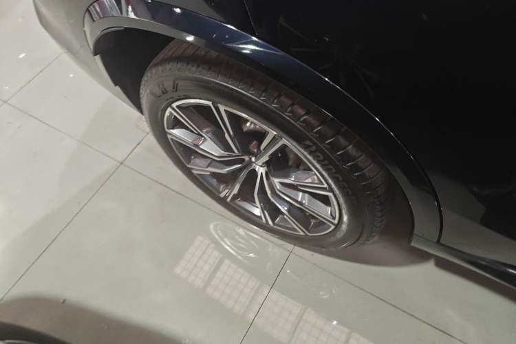 Used BMW X5 2019 xDrive40i M Sport Package
