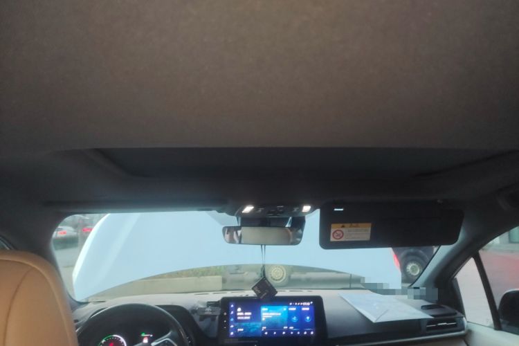 Used Toyota SIENNA 2023 2.5L Hybrid Deluxe Edition Headliner