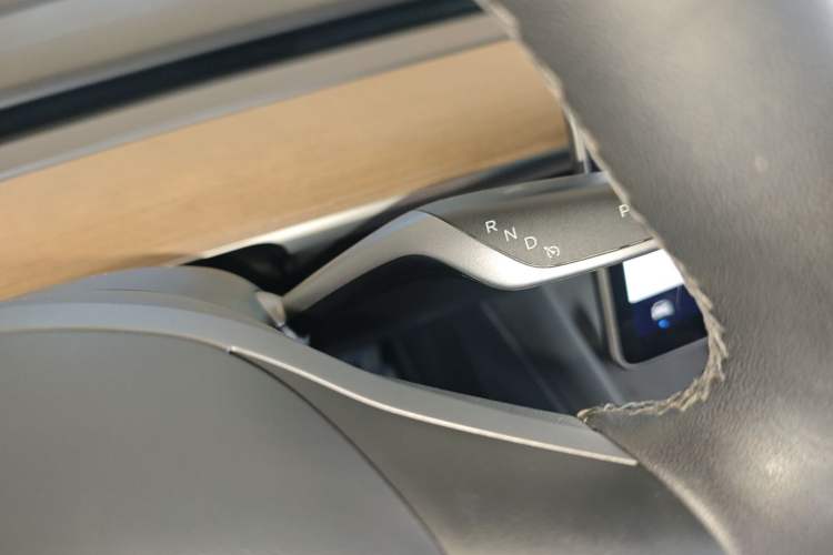 Used Tesla Model Y 2021 Standard Range Rear-Wheel Drive Version
