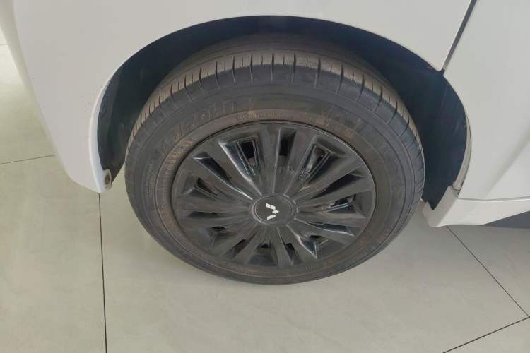 Used Wuling NAMMIEV 2021 - Play Edition Right Rear Wheel Hub