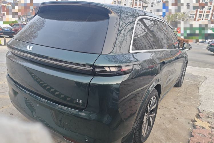 Used Li Auto L8 2023 Pro Model
