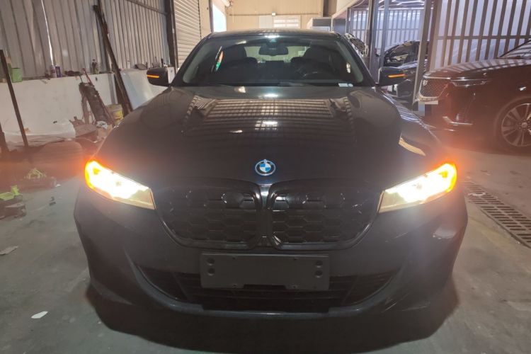 Used BMW i3 2022 eDrive 35 L
