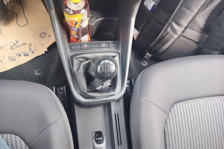 Used Volkswagen Santana 2021 1.5L Manual Fashion Edition Gear Lever