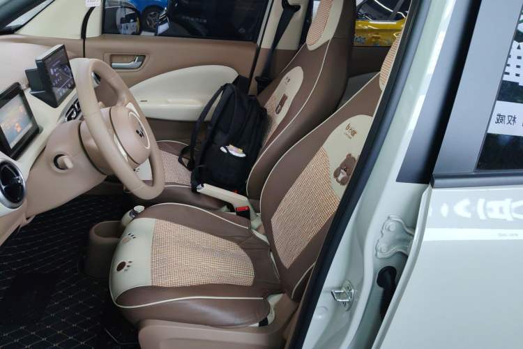 Used Wuling Hongguang MINIEV 2025 Four-Door Version Advanced Edition Left Front Seat