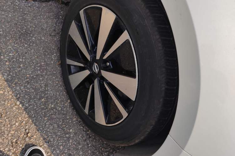 Used Nissan Teana 2021 2.0T XL Smart Upgrade Edition Right Front Wheel Hub