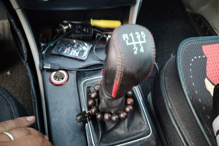 Used Bestune B50 2013 1.6L manual luxury version