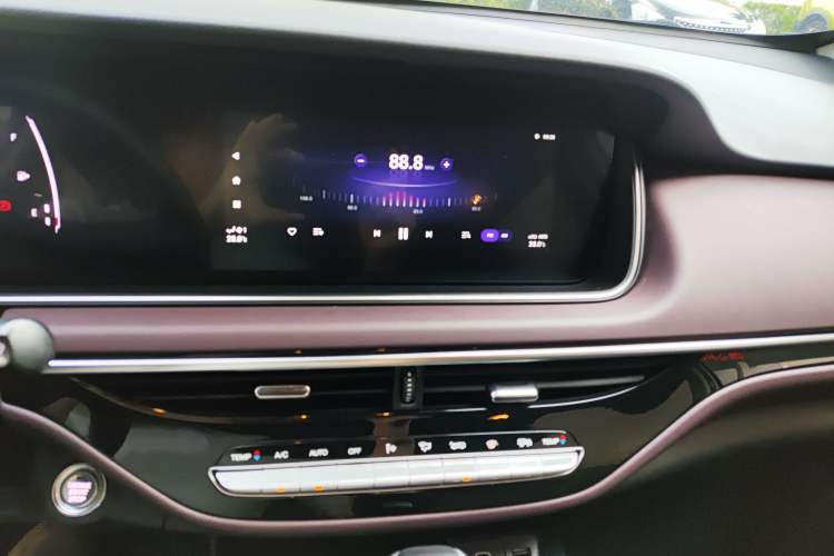 Used GAC Trumpchi M6 2023 PRO 270T DCT Luxury Edition