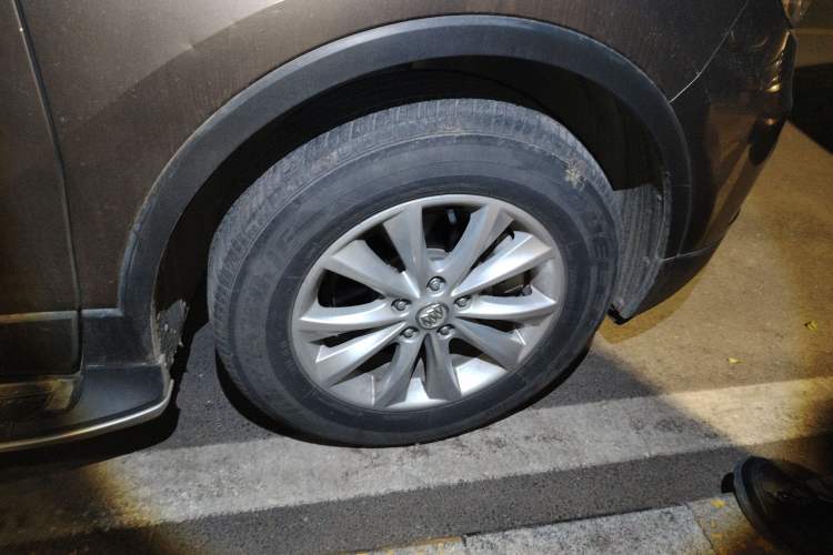 Used Buick Envision 2017 28T Four-Wheel Drive Elite Model
