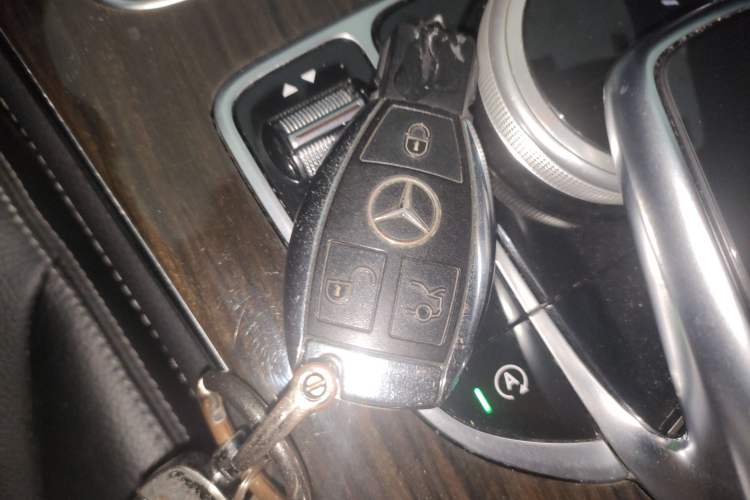 Used Mercedes-Benz GLC 2016 GLC 260 4MATIC Dynamic Edition
