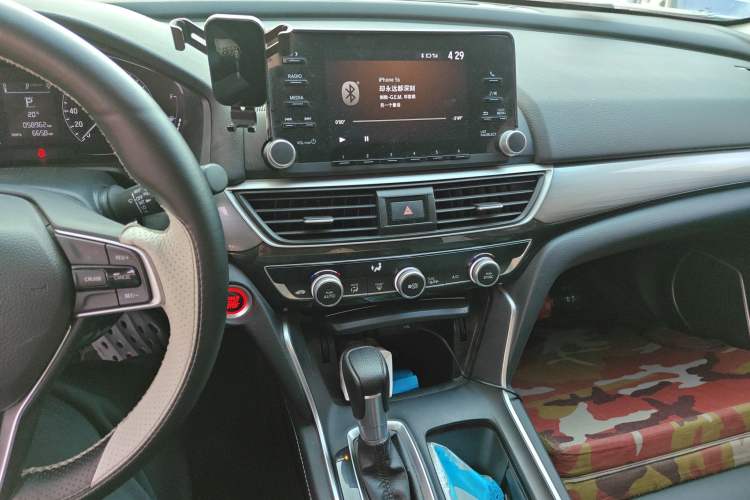 Used Honda Inspire 2019 260TURBO Elegant Edition China VI Emission Standard Audio And AC Panel