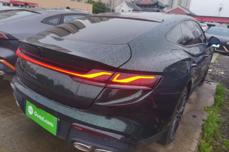 Used MG 7 2023 1.5T DCT Elegant & Graceful Edition Rear Right 45 Deg