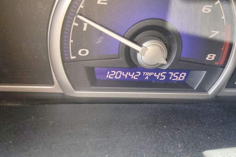 Used Honda Civic 2006 1.8L Automatic Luxury Edition
