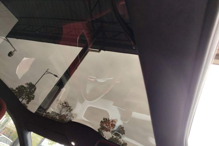 Used Xiaomi Auto SU7 2024 Four-Wheel Drive Ultra-Long Range Advanced Intelligent Driving Max Edition