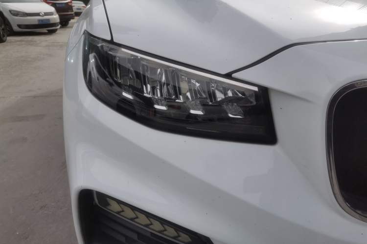 Used Geely Auto Emgrand X7 Sport 2020 1.8TD DCT ZhiZun PRO