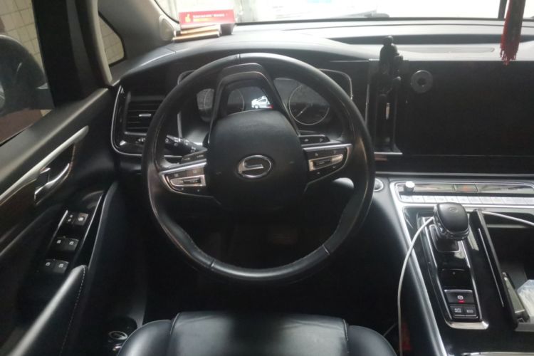 Used GAC Trumpchi M8 2021 Lingxiu Series 390T Deluxe Edition Steering Wheel