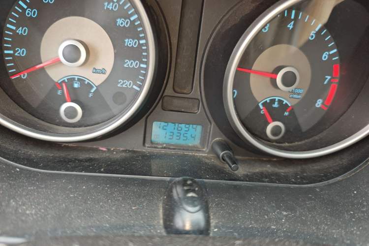 Used Buick Excelle 2011 1.6 LX-MT
