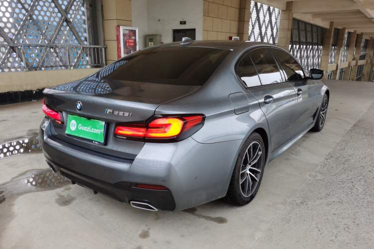 Used BMW 5 Series 2022 Restyled 525i M Sport Package Rear Right 45 Deg