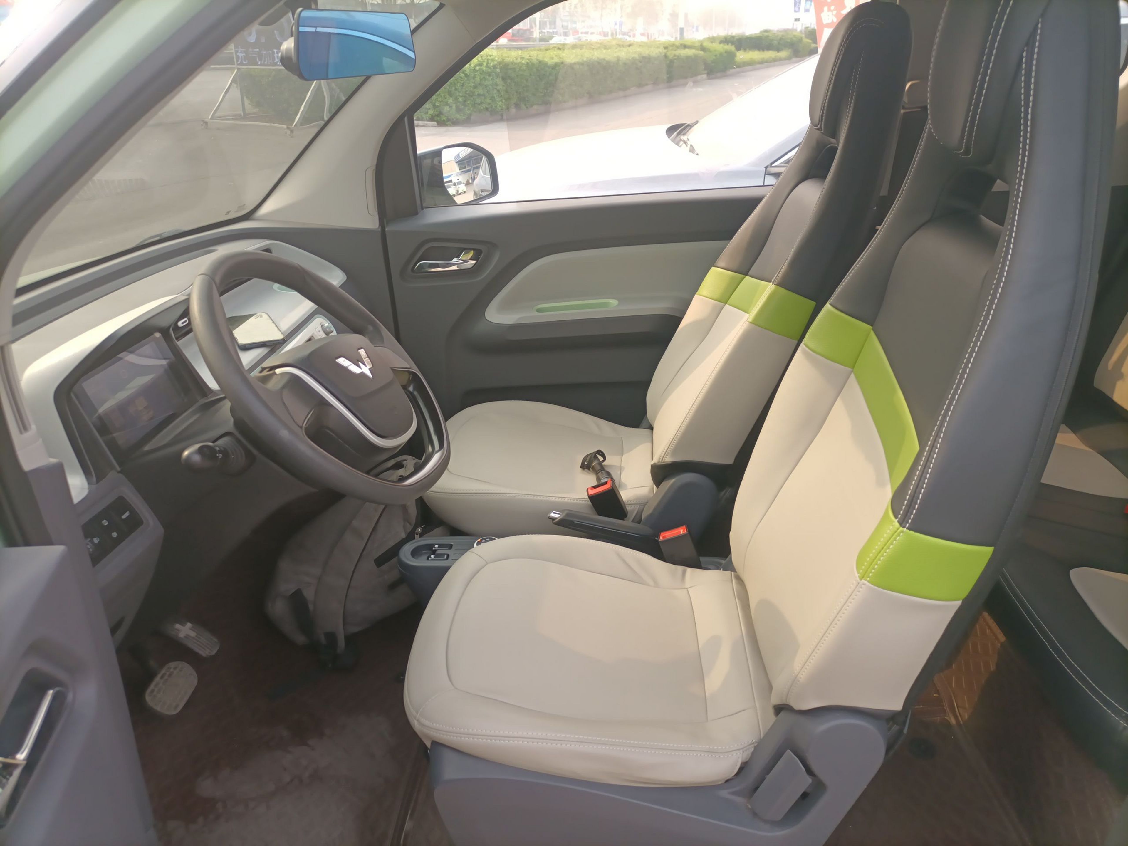 Interior delantero