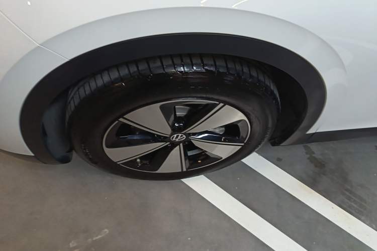 Used Volkswagen ID.4 X 2025 Revised Version Smart Edition Outstanding Grade Exterior 4