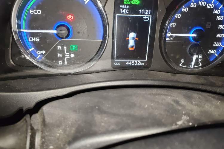 Used Toyota Corolla Hybrid E+ 2019 1.8L E-CVT Leading Edition Odometer Close Up