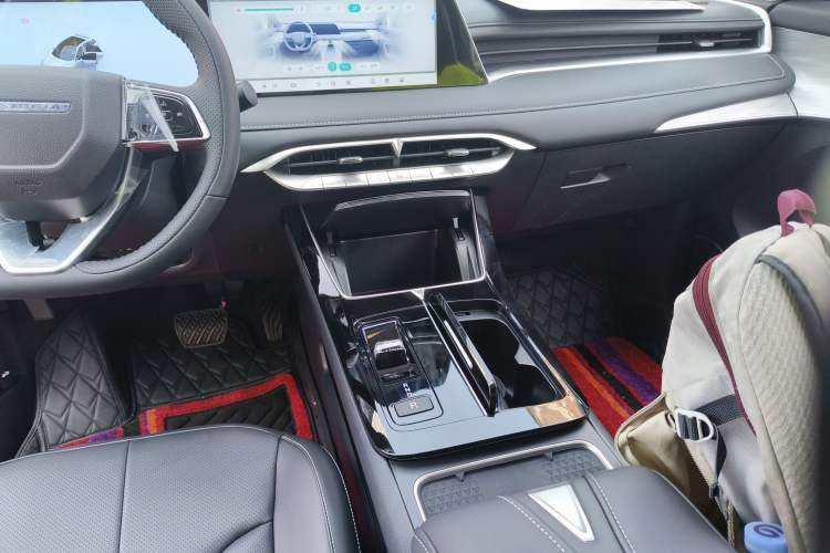 Used Venucia V DD-i 2025 Orca 150km Joyful Journey Edition