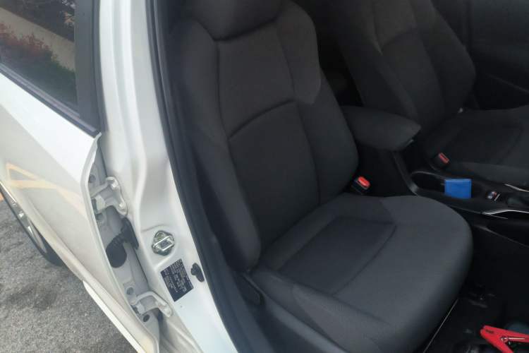 Used Toyota Levin 2022 Facelift TNGA 1.5L CVT Progressive Edition Right Front Seat