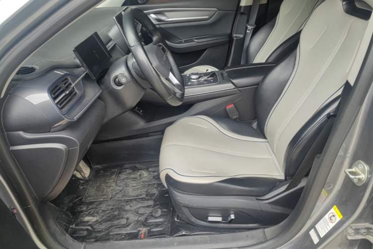 Used BYD Destroyer 05 2023 Champion Edition DM-i 120KM Prestige Model

