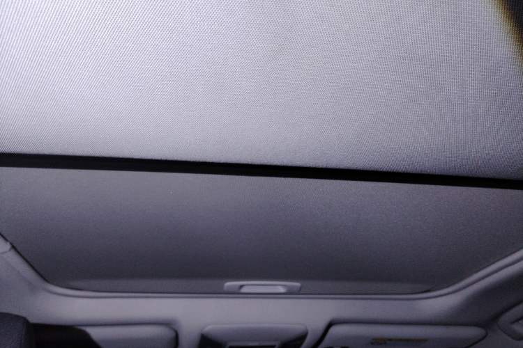 Used Toyota RAV4 2020 Dual-Engine 2.5L E-CVT Two-Wheel Drive Elite Edition