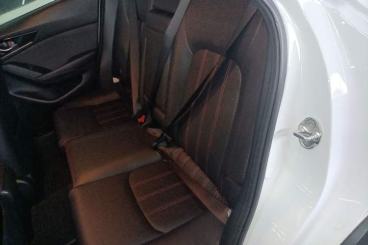 Used Mazda CX-4 2021 2.0L Automatic Two-Wheel Drive Blue Sky Youth Edition Left Rear Seat