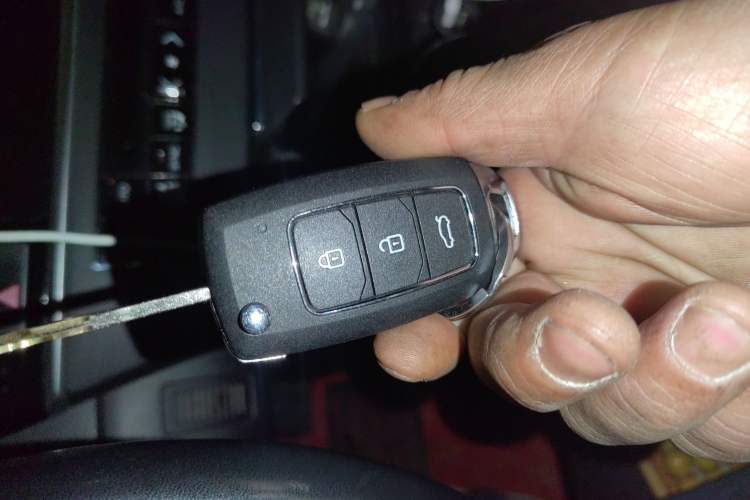 Used Honda Spirior 2015 2.0L Prestige Edition
