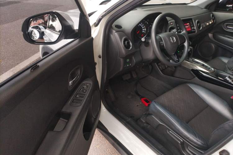 Used Honda XR-V 2017 1.5L LXi CVT Classic Edition Driver Seat