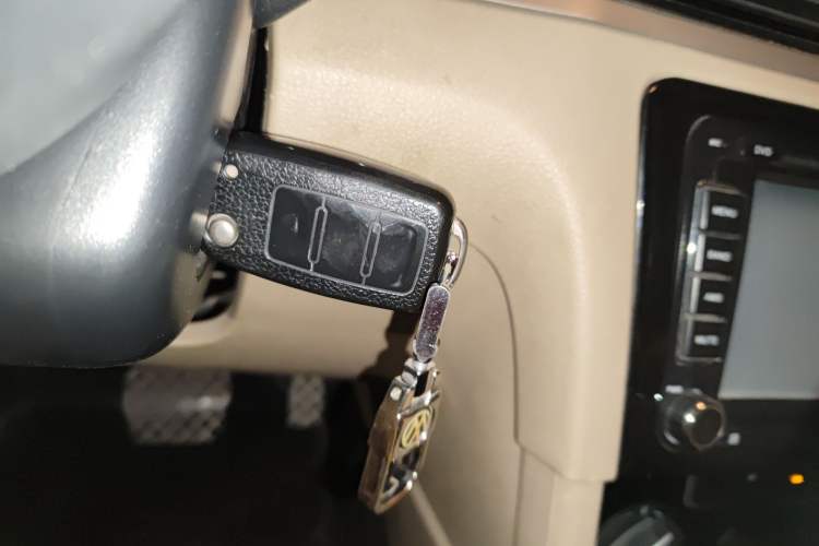 Used Volkswagen Bora 2014 1.6L Automatic Comfort Model Vehicle Key