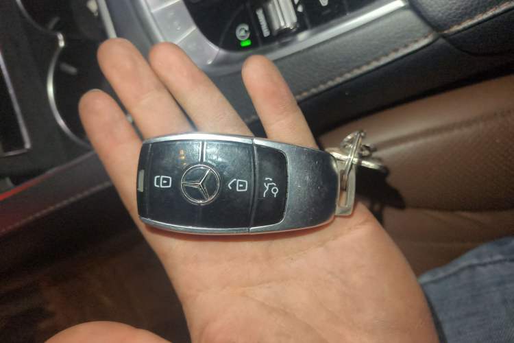 Used Mercedes-Benz S-Class 2019 S 350 L Executive Edition Vehicle Key