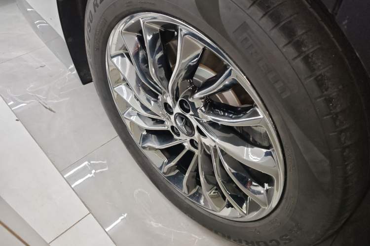 Used VOYAH Dream 2024 PHEV Ultra-Long Range Flagship Edition