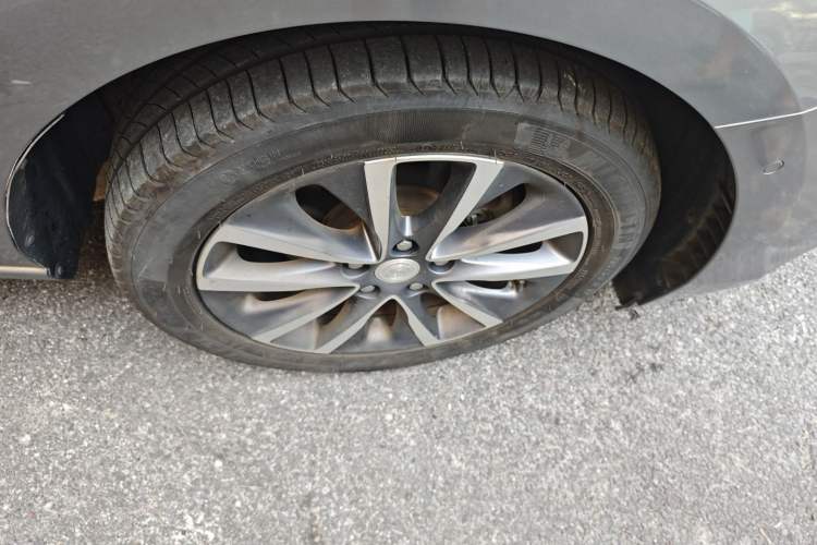 Used Buick GL6 2018 18T 6-Seater Prestige Model