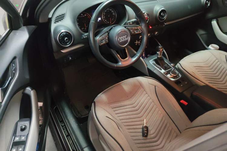 Used Audi A3 2018 30th Anniversary Edition Sportback 35 TFSI Ambition Model
