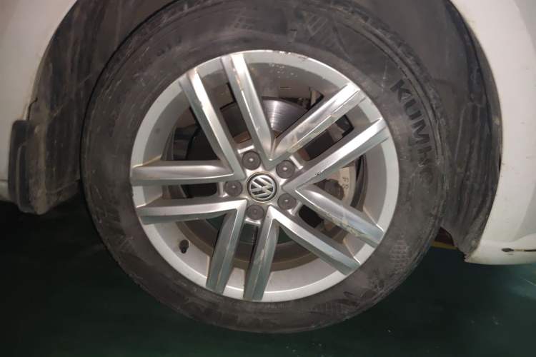 Used Volkswagen Gran Lavida 2017 180TSI DSG Comfort Edition
