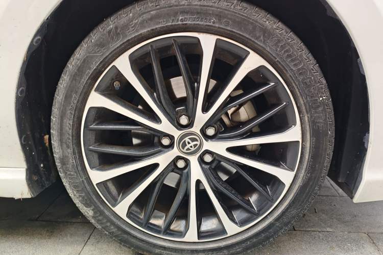 Used Toyota Camry 2019 Revised Version 2.5S Fēngshàng Edition
