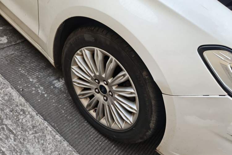 Used Ford Mondeo 2013 2.0L GTDi 200 Luxury Model