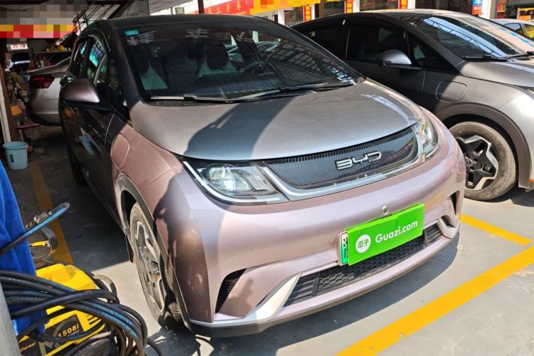 Used BYD Dolphin 2021 405 km Fashion Edition
