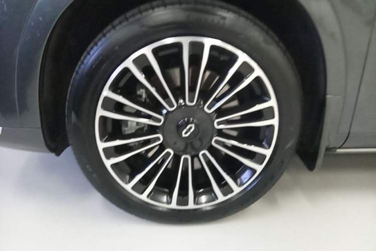 Used Hima AITO M7 2024 1.5T Intelligent Drive 4WD Ultra Version 5 Seats
