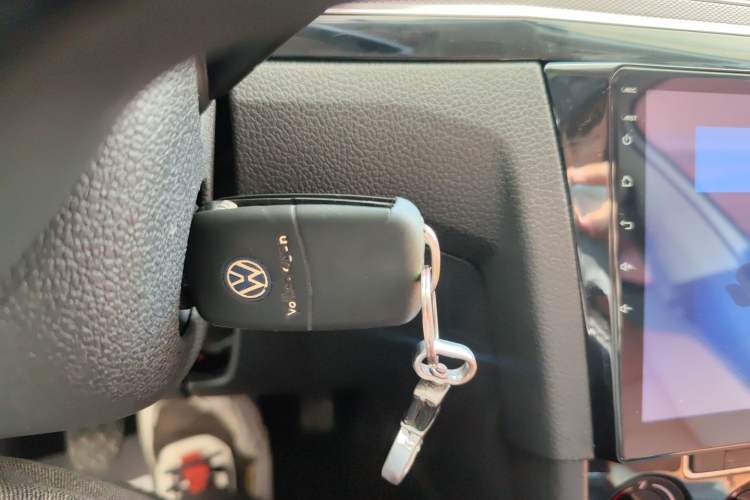 Used Volkswagen Bora 2016 1.6L Manual Comfort Model
