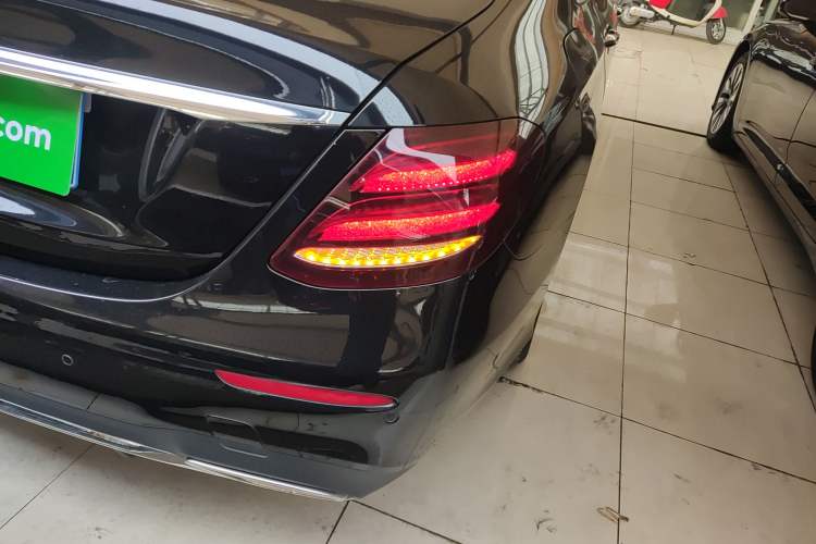 Used Mercedes-Benz E-Class 2020 Restyled E 300 L Sport Exclusive Edition Exterior 3